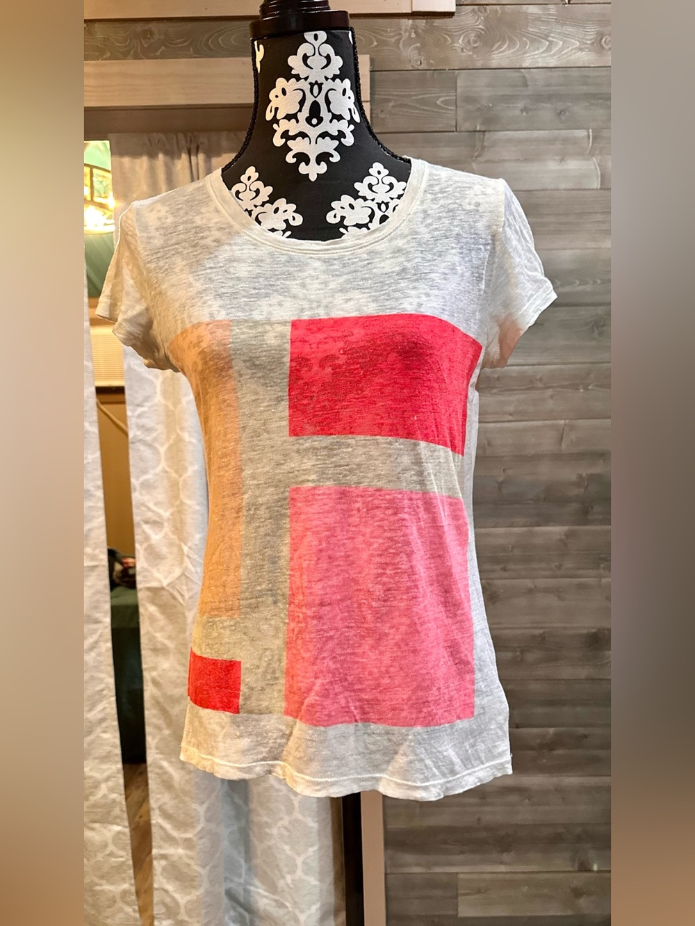 Y2K JCPenney Linen Women's Gray/Brown Slub Tee with Pink & Coral Graphic